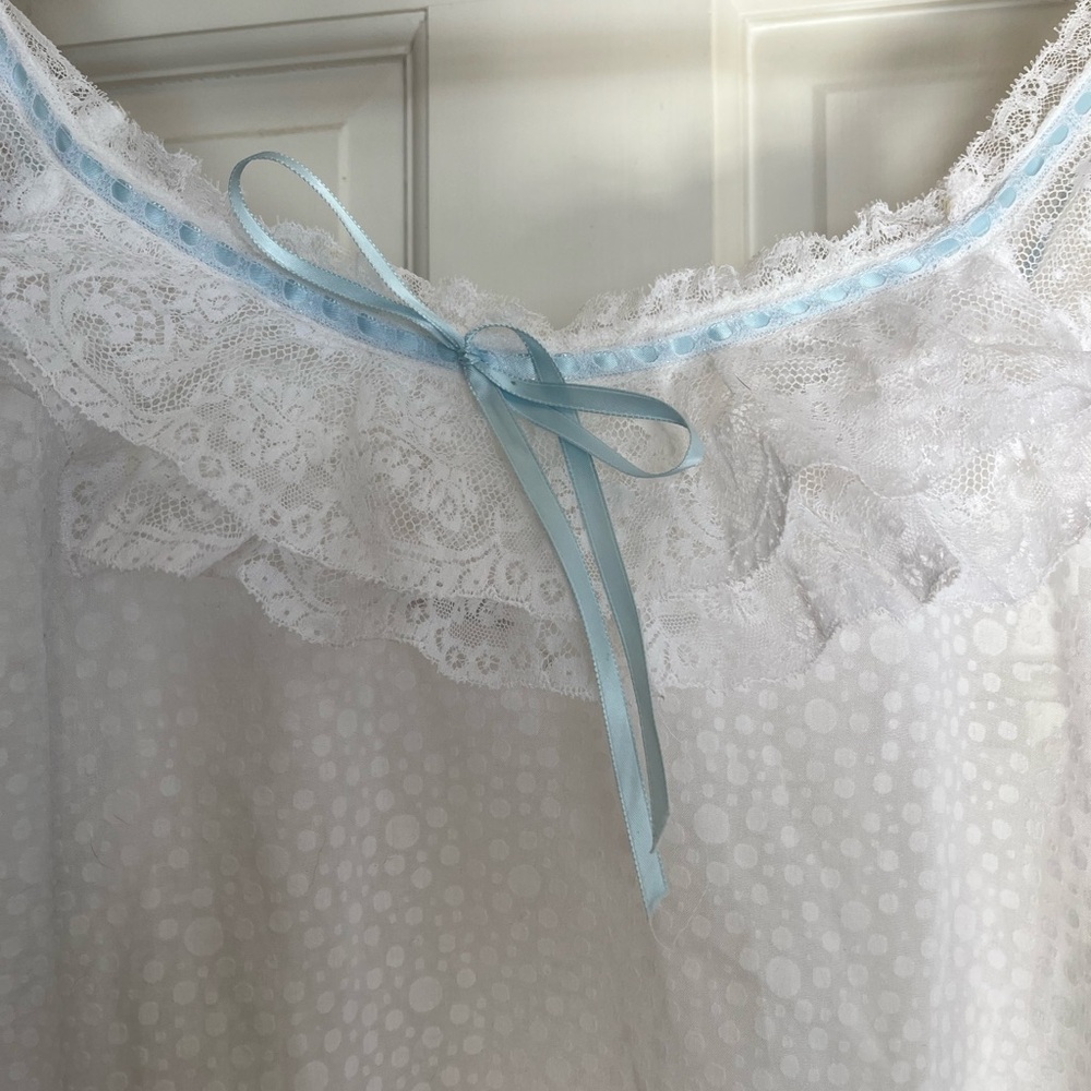 VINTAGE Eve Stillman Nightgown For Sale Fifth Ave White Lace Blue Ribbon S